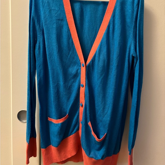 Long Cardigan Sweater - Picture 5 of 5